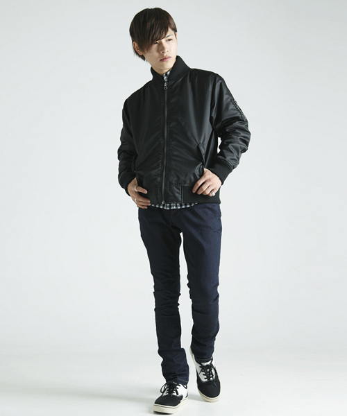 WEGO（ウィゴー）の「WEGO/パデッドMA-1ジャケット（ミリタリージャケット・メンズ・ブラック/カーキ・MEDIUM/LARGE）」の11枚目の写真