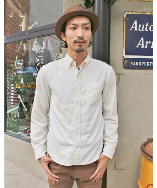 EDIFICE（エディフィス）の「◇【MENS JOKER12月号掲載】コーデュロイボタンダウンシャツ（シャツ/ブラウス・メンズ・グレー/ネイビー/ホワイト/オレンジ/グリーン/ブルー/マスタード/ボルドー・MEDIUM/LARGE/SMALL）」の2枚目の写真