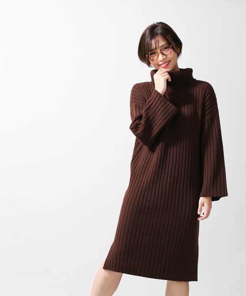 WEGO(ウィゴー)の「WEGO/オフタートルワイドリブスリットワンピース(ワンピース・レディース・ブラック/ベージュ/ブラウン・FREE)」の11枚目の写真