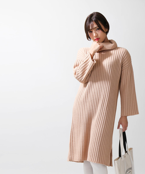 WEGO(ウィゴー)の「WEGO/オフタートルワイドリブスリットワンピース(ワンピース・レディース・ブラック/ベージュ/ブラウン・FREE)」の13枚目の写真