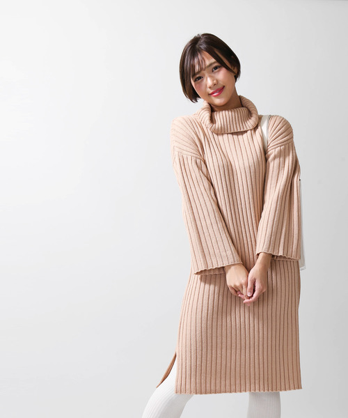 WEGO(ウィゴー)の「WEGO/オフタートルワイドリブスリットワンピース(ワンピース・レディース・ブラック/ベージュ/ブラウン・FREE)」の14枚目の写真