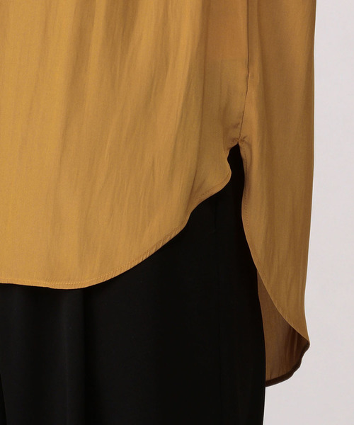 A/C DESIGN BY ALPHA CUBIC（エーシーデザインバイアルファキュービック）の「シャーリングブラウス（シャツ/ブラウス・レディース・マスタード/カーキ/オフホワイト・11号/9号）」の8枚目の写真