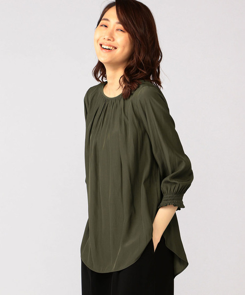 A/C DESIGN BY ALPHA CUBIC（エーシーデザインバイアルファキュービック）の「シャーリングブラウス（シャツ/ブラウス・レディース・マスタード/カーキ/オフホワイト・11号/9号）」の22枚目の写真