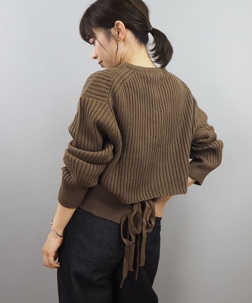 tiptop(ティップトップ)の「【ZOZO限定アイテム】バックリボンニットプルオーバー(ニット/セーター・レディース・ベージュ/アイボリー/スモークピンク/ブラウン・FREE)」の3枚目の写真