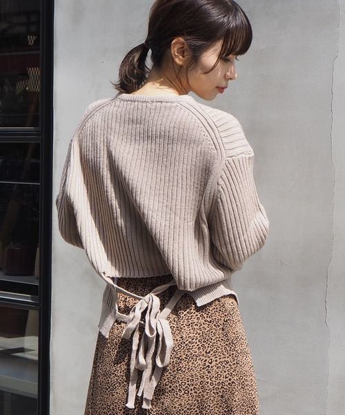 tiptop(ティップトップ)の「【ZOZO限定アイテム】バックリボンニットプルオーバー(ニット/セーター・レディース・ベージュ/アイボリー/スモークピンク/ブラウン・FREE)」の7枚目の写真