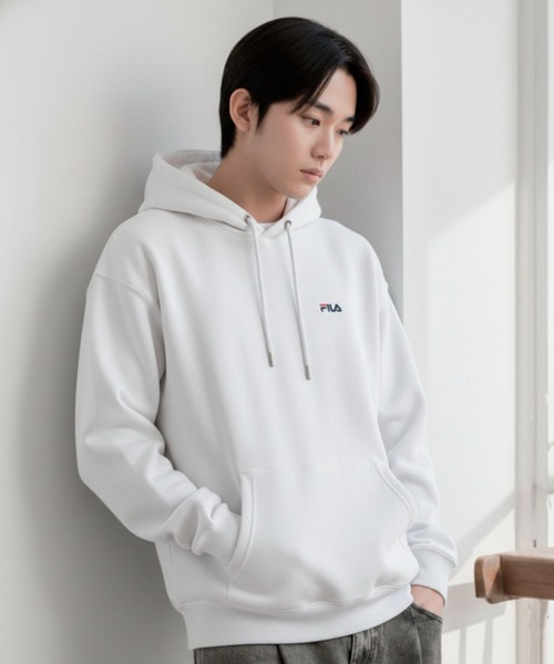 FILA（フィラ）の「【FILA/フィラ】ワンポイント ロゴ刺繍 裏起毛 スウェット プルパーカー フ―ディ（パーカー・レディース・ホワイト/ブラック/ネイビー/杢グレー/グレー系その他/グリーン系その他/セージグリーン/ブルーグレー/アッシュグレー・M/L/LL/3L）」の19枚目の写真