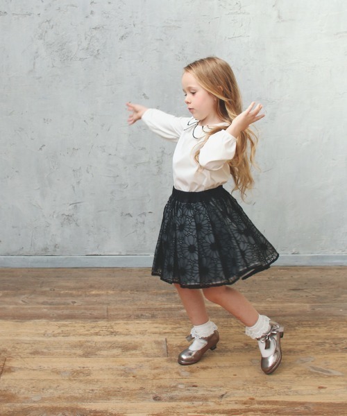 Rora（ローラ）の「カミーユ ヒール パンプス（パンプス・キッズ・シルバー・22cm/16cm/17cm/18cm/19cm/20cm/21cm）」の10枚目の写真