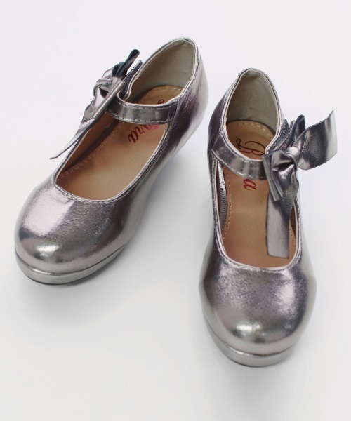 Rora（ローラ）の「カミーユ ヒール パンプス（パンプス・キッズ・シルバー・22cm/16cm/17cm/18cm/19cm/20cm/21cm）」の3枚目の写真