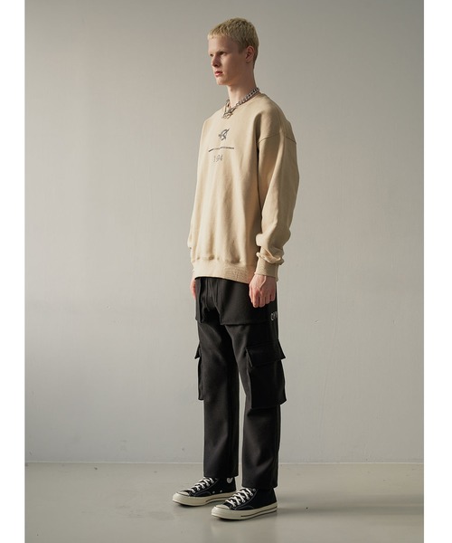 OY（オーワイ）の「ロゴナンバートレーナーMTM/スウェット（スウェット・メンズ・ブラック/ホワイト/グレー/ベージュ/ダークブルー・1/2）」の16枚目の写真