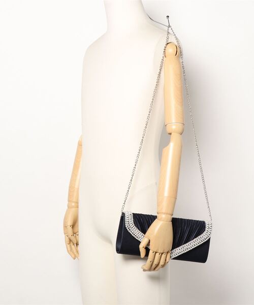 Lace Ladies(レースレディース)の「サテンプリーツ 2WAYクラッチバッグバッグ(クラッチバッグ・レディース・ブラック/シルバー/ネイビー/ワインレッド/ベージュ・FREE)」の13枚目の写真
