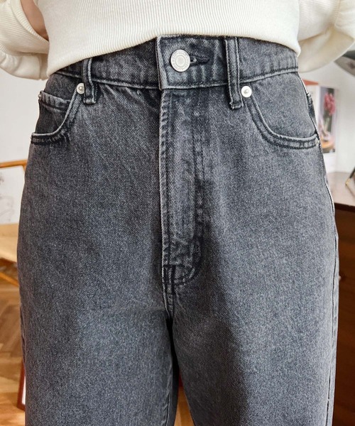 moment+（モーメントプラス）の「【累計販売枚数２5万枚突破！】デニム＆ツイルストレートパンツ（デニムパンツ・レディース・アイボリー/ミント/インディゴブルー/ブルー/サックスブルー/ピンク/オフホワイト/カーキ/ブラック/ブラウン/オレンジ/ライトグリーン/イエロー/グレイッシュベージュ/パープル/ブラック系その他/グリーン・L/S/M）」の18枚目の写真