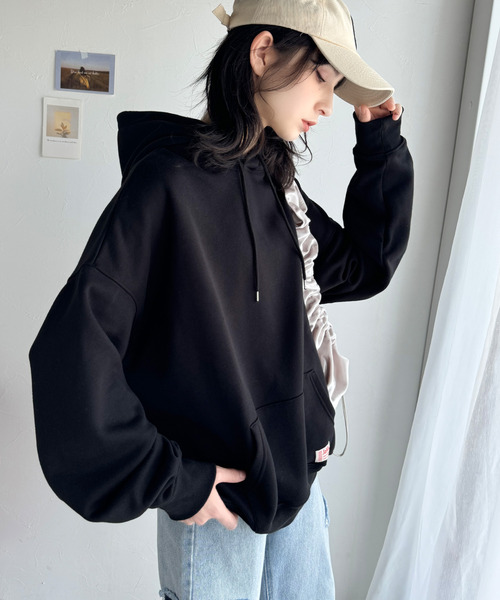 Java（ジャバ）の「《JaVa ジャバコラボ》たっぷりボリュームで華奢見え、裏起毛ビッグシルエット オーバーサイズ パーカー（スウェット・レディース・ブラック/ベージュ/モカ/ライトカーキ/ブルー・MEDIUM/LARGE/X-LARGE/XX-LARGE/SMALL）」の16枚目の写真