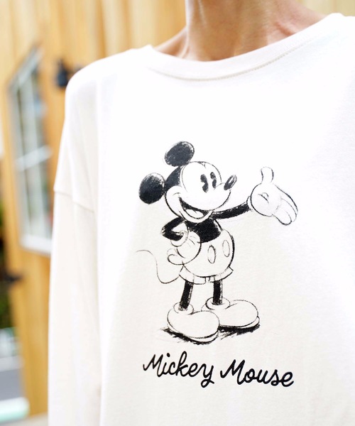 Disney(ディズニー)の「【DISNEY/ディズニー】MICKY MOUSE 天竺ビッグロングTシャツ / ミッキーマウス オーバーサイズ ビッグシルエット ヴィンテージ風(Tシャツ/カットソー・レディース・オフホワイト/ベージュ/チャコールグレー・MEDIUM)」の10枚目の写真