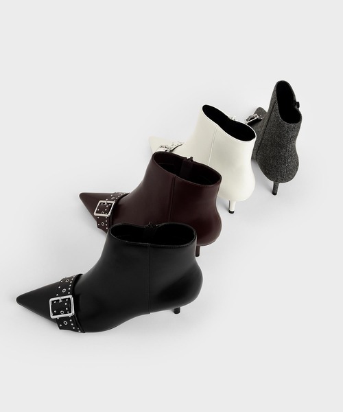 CHARLES & KEITH(チャールズ & キース)の「スタッズド アンクルブーツ / Studded Ankle Boots(ブーツ・レディース・ブラック/マルーン/ホワイト・22.5cm/23cm/23.5cm/24.5cm/25cm/25.5cm)」の16枚目の写真