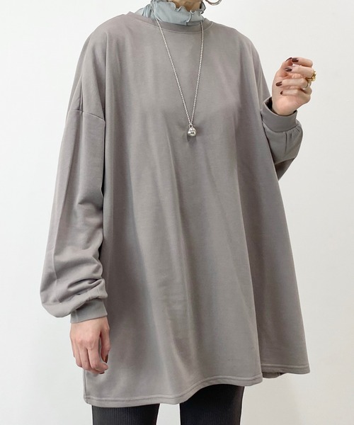She's Closet(シーズクローゼット)の「Aラインフレアチュニック(スウェット・レディース・ブラック/グレイッシュベージュ/グレイッシュブルー・FREE)」の2枚目の写真