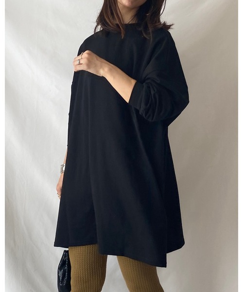 She's Closet(シーズクローゼット)の「Aラインフレアチュニック(スウェット・レディース・ブラック/グレイッシュベージュ/グレイッシュブルー・FREE)」の17枚目の写真