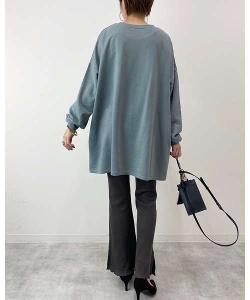 She's Closet(シーズクローゼット)の「Aラインフレアチュニック(スウェット・レディース・ブラック/グレイッシュベージュ/グレイッシュブルー・FREE)」の22枚目の写真