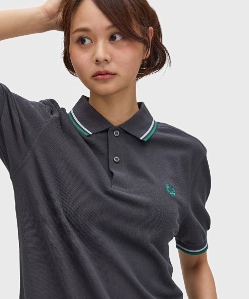 FRED PERRY ポロシャツ　グレー FRED PERRY｜フレッドペリーのポロシャツ（グレー/灰色系）通販 - ZOZOTOWN