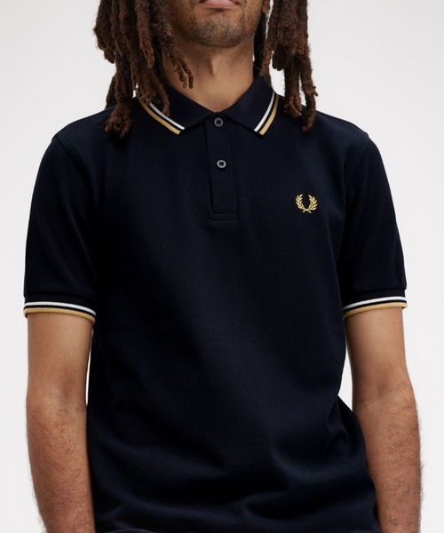 The Fred Perry Shirt - M3600 ブラック M3600 - Black / Dusky Blue / Strawberry Cream | The Fred Perry