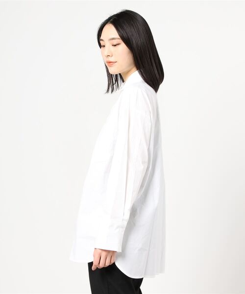 Figments(フィグメンツ)の「バックパッチシャツ(シャツ/ブラウス・レディース・ホワイト/ブラック・FREE)」の4枚目の写真