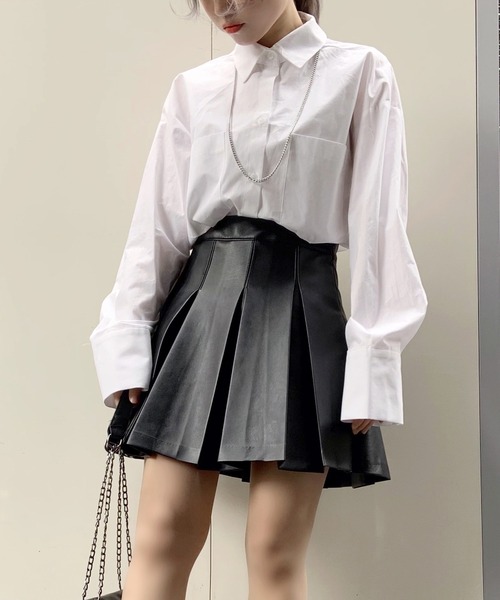 Figments(フィグメンツ)の「バックパッチシャツ(シャツ/ブラウス・レディース・ホワイト/ブラック・FREE)」の5枚目の写真