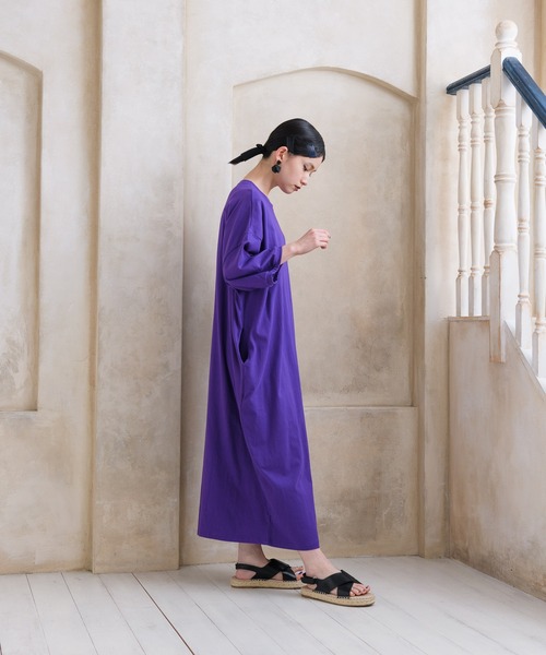 manana suerte（マニャーナスエルテ）の「プレーンカットソーワンピース（ワンピース・レディース・チャコールグレー/ブラック/パープル/グリーン・FREE）」の5枚目の写真