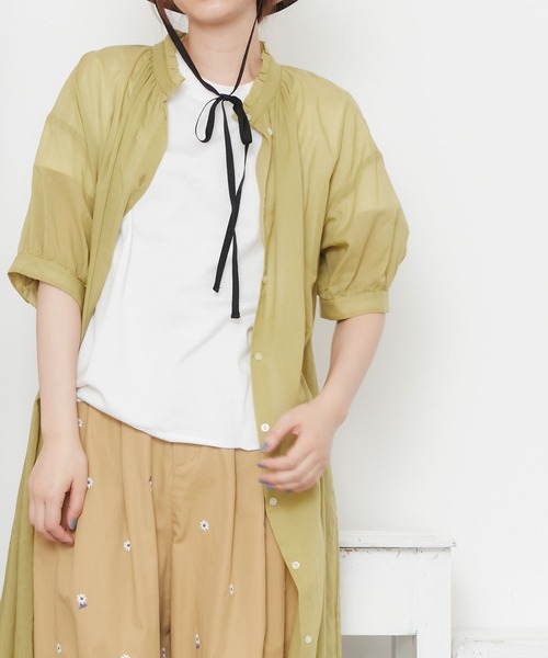 POU DOU DOU(プードゥドゥ)の「シアーコットンフリル襟ワンピース(ワンピース・レディース・ネイビー/イエロー/アイボリー・3)」の15枚目の写真