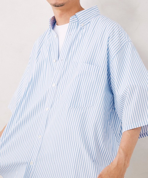 JOURNAL STANDARD relume（ジャーナルスタンダード　レリューム）の「ビッグシルエット ボタンダウンストライプシャツ（シャツ/ブラウス・メンズ・ライトブルー/ネイビー/サックスブルー/ブルー/ダークブルー・MEDIUM/LARGE）」の3枚目の写真
