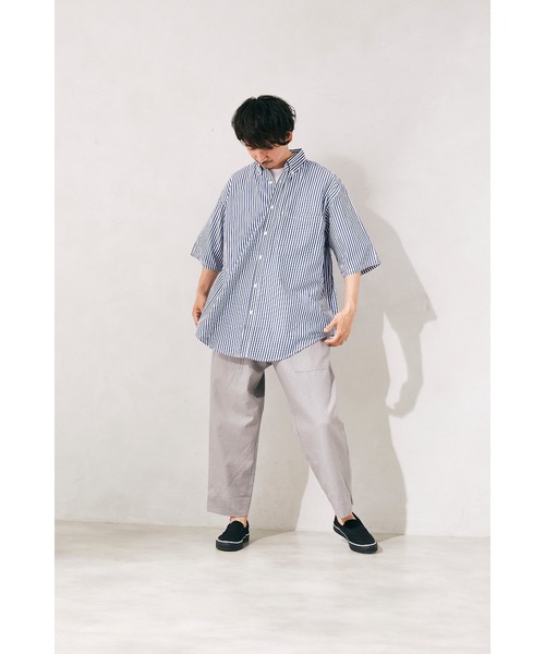 JOURNAL STANDARD relume（ジャーナルスタンダード　レリューム）の「ビッグシルエット ボタンダウンストライプシャツ（シャツ/ブラウス・メンズ・ライトブルー/ネイビー/サックスブルー/ブルー/ダークブルー・MEDIUM/LARGE）」の18枚目の写真