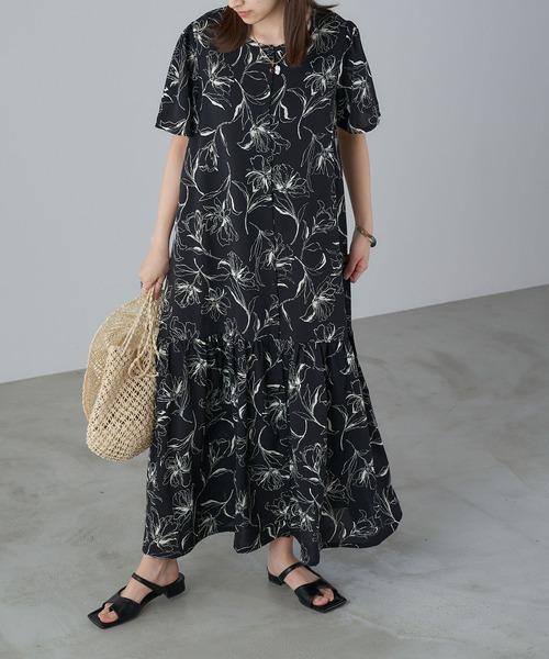 Chaco closet（チャコ クローゼット）の「3Wayボリュームギャザー裾切り替え半袖シャツワンピース/ロングカーデ（ワンピース・レディース・ブラック/ブラウン/オフホワイト/イエロー/オレンジ/ブルー/ブラック系その他/グレイッシュベージュ/ブラック系その他2・FREE）」の16枚目の写真