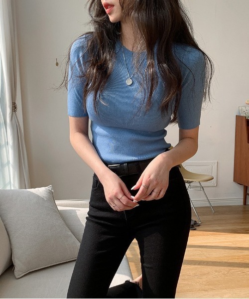 merongshop（メロンショップ）の「MERONGSHOP パステルマカロンニットT（Tシャツ/カットソー・レディース・スカイブルー/ブラック/ピンク/イエロー/アイボリー/ブルー・FREE）」の4枚目の写真