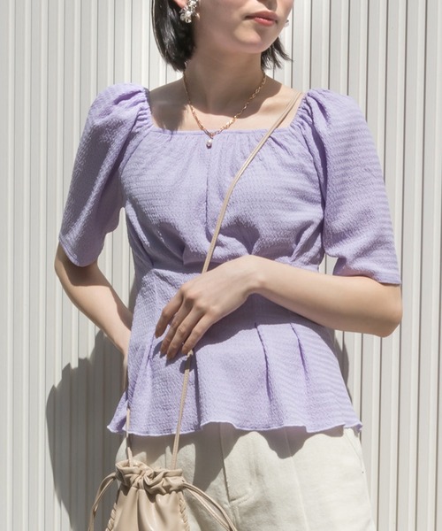 RANDA(ランダ)の「ペプラムカットソー(Tシャツ/カットソー・レディース・ブラック/パープル・FREE)」の1枚目の写真