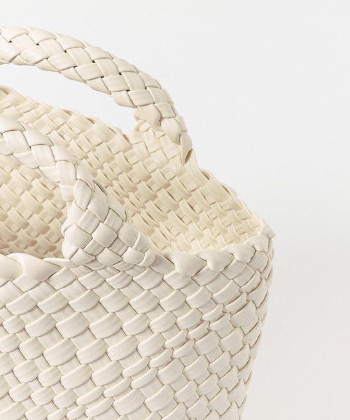 RODE SKO(ロデスコ)の「ANJA 編み込みトートバッグ(トートバッグ・レディース・ベージュ/オフホワイト・ONE)」の16枚目の写真