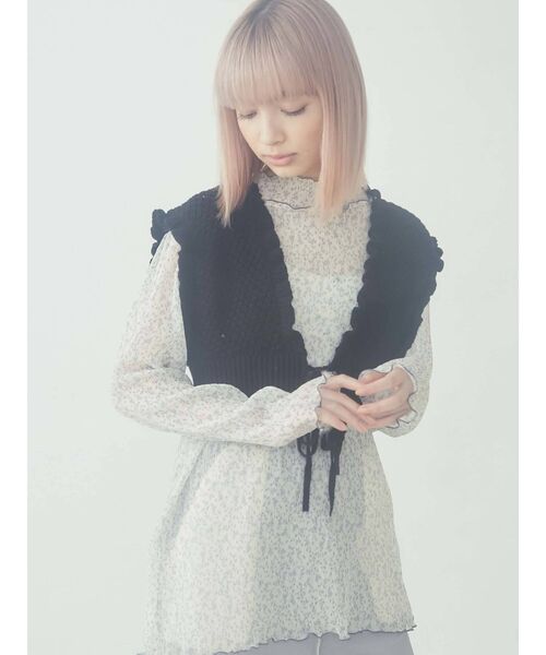 merry jenny（メリージェニー）の「クロシェリボンニットビスチェ（ニット/セーター・レディース・アイボリー/ブラック/ベージュ・FREE）」の13枚目の写真