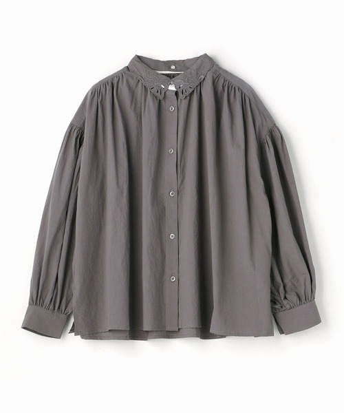 179/WG（イチナナキュウダブルジー）の「刺繍衿付ギャザーブラウス（シャツ/ブラウス・レディース・オフホワイト/ブラック/グレー・MEDIUM）」の7枚目の写真