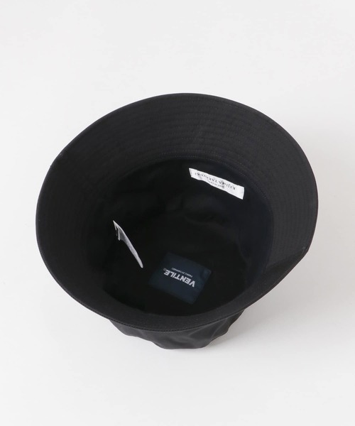 KIJIMA TAKAYUKI（キジマ　タカユキ）の「KIJIMA TAKAYUKI　COTTON VENTILE BUCKET HAT（ハット・メンズ・ベージュ/ブラック・2）」の5枚目の写真