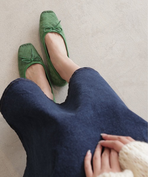 FREE'S MART(フリーズマート)の「◆キルティングローパンプス(パンプス・レディース・ブラック/グリーン/ベージュ・SMALL/MEDIUM)」の3枚目の写真