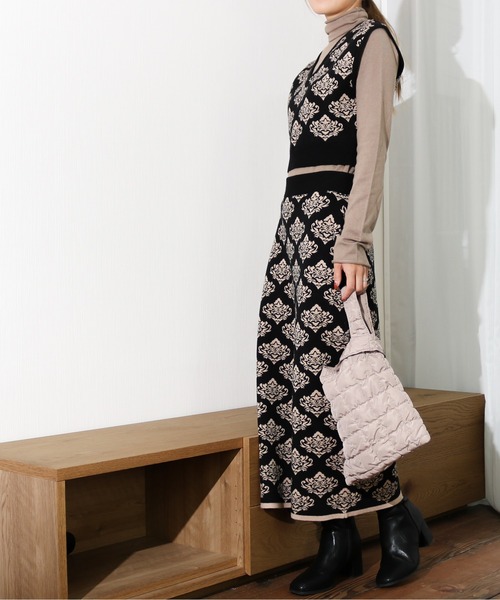 Per sist ence(パーシエンス)の「Per sist ence/パーシエンス ダブルジャガード ニットビスチェ(ベスト・レディース・チャコールグレー/ブラック・FREE)」の8枚目の写真