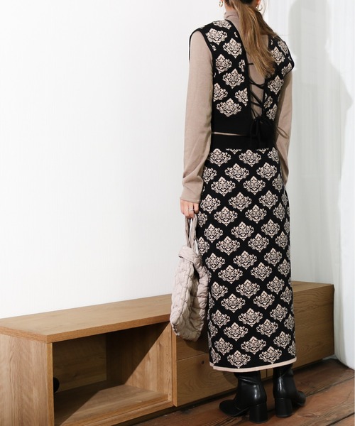 Per sist ence(パーシエンス)の「Per sist ence/パーシエンス ダブルジャガード ニットビスチェ(ベスト・レディース・チャコールグレー/ブラック・FREE)」の11枚目の写真