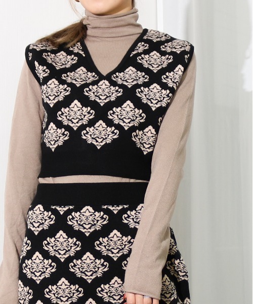 Per sist ence(パーシエンス)の「Per sist ence/パーシエンス ダブルジャガード ニットビスチェ(ベスト・レディース・チャコールグレー/ブラック・FREE)」の15枚目の写真