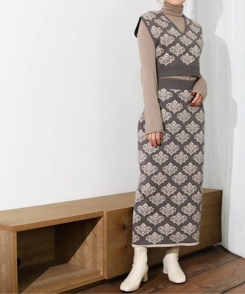 Per sist ence(パーシエンス)の「Per sist ence/パーシエンス ダブルジャガード ニットビスチェ(ベスト・レディース・チャコールグレー/ブラック・FREE)」の21枚目の写真