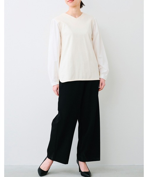 IEDIT（イディット）の「きちんとシャツ見えしてらくちん　ふんわり異素材袖の抗菌防臭カットソートップス（Tシャツ/カットソー・レディース・ブラック/アイボリー・SMALL/MEDIUM/LARGE/X-LARGE/XX-LARGE）」の10枚目の写真