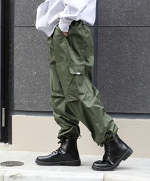 MILITARY | 累計販売2.7万枚突破！ZOZOトップセラーカーゴパンツ！【MAISON CLUB】ベーシックオーバーサイズカーゴパンツ 【手洗い可】(カーゴパンツ)