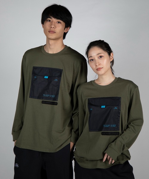 UNDER ARMOUR(アンダーアーマー)の「UAユーティリティー ロングスリーブ(トレーニング/メンズ)(Tシャツ/カットソー・メンズ・カーキ/アイボリー・M/XL/L/S/XXL/3XL)」の1枚目の写真