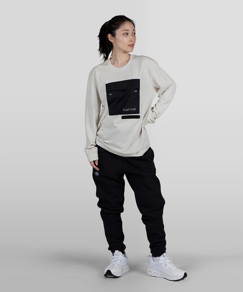 UNDER ARMOUR(アンダーアーマー)の「UAユーティリティー ロングスリーブ(トレーニング/メンズ)(Tシャツ/カットソー・メンズ・カーキ/アイボリー・M/XL/L/S/XXL/3XL)」の6枚目の写真