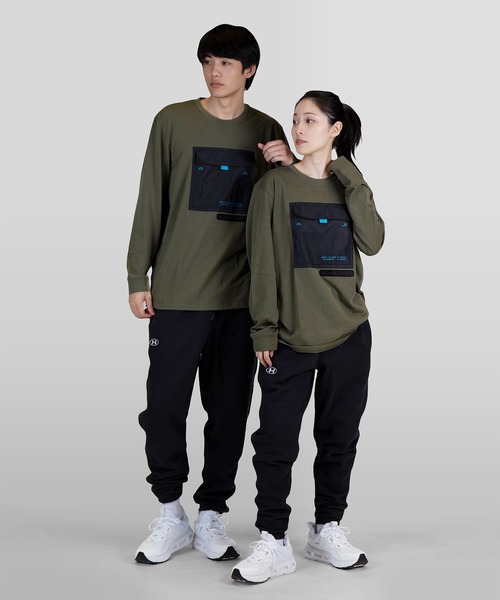 UNDER ARMOUR(アンダーアーマー)の「UAユーティリティー ロングスリーブ(トレーニング/メンズ)(Tシャツ/カットソー・メンズ・カーキ/アイボリー・M/XL/L/S/XXL/3XL)」の12枚目の写真