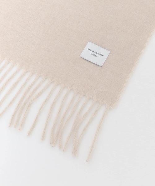 URBAN RESEARCH DOORS（アーバンリサーチドアーズ）の「なめらかプレーンストール（ストール/ショール・レディース・ベージュ/グレー/オリーブ/ホワイト系その他・ONE）」の14枚目の写真