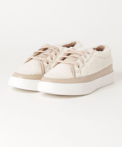 Feroux(フェルゥ)の「ボアレースアップ スニーカー(スニーカー・レディース・ベージュ系/ライトグレー系・SMALL/MEDIUM/LARGE)」の2枚目の写真