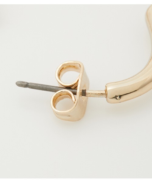 AZUL by moussy（アズールバイマウジー）の「HEART MOTIF EARRINGS/ハートモチーフイヤリング（ピアス（両耳用）・レディース・ゴールド系その他/シルバー・FREE）」の13枚目の写真