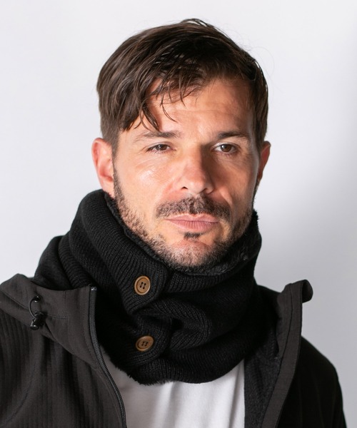 14+（イチヨンプラス）の「ボタン付きネックウォーマーWEB限定（ネックウォーマー/スヌード・メンズ・ブラック/ネイビー/グレー・FREE）」の4枚目の写真